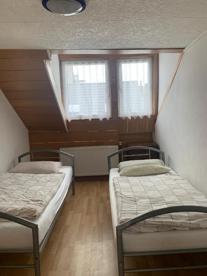 Apartamento Dachgeschoss Hof Krefeld Exterior foto