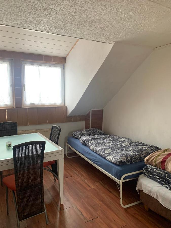 Apartamento Dachgeschoss Hof Krefeld Exterior foto