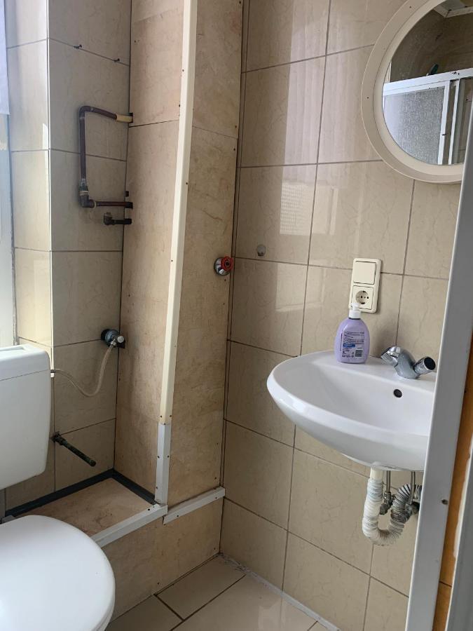 Apartamento Dachgeschoss Hof Krefeld Exterior foto